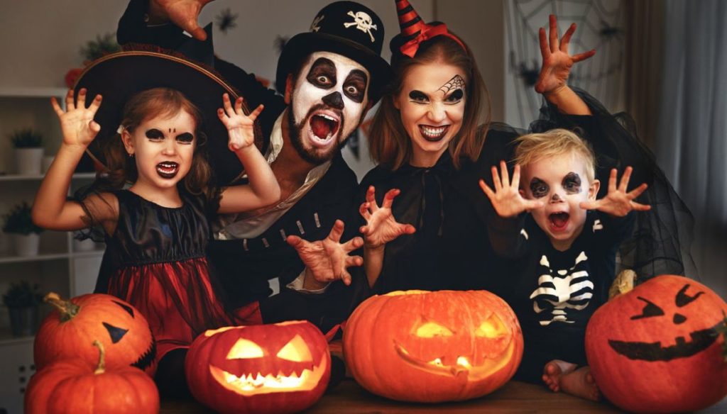 Meanings and origins of the Halloween party
