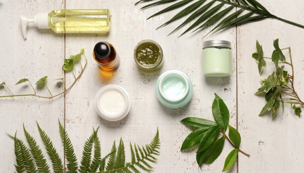 Green cosmetics: 6 eco-friendly or eco-friendly makeup brands not to be  missed