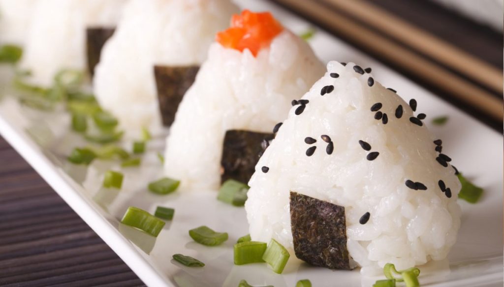 Onigiri diet, how to lose weight with carbohydrates