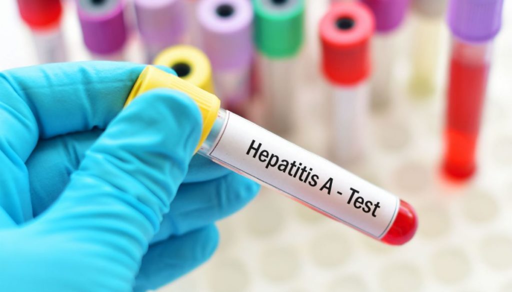 Hepatitis A: vaccine, symptoms, causes and prevention