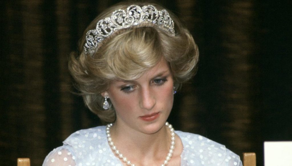 Lady Diana, Camilla's gesture at the funeral (the Queen was furious)