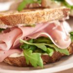 Mortadella diet, low cholesterol and rich in minerals