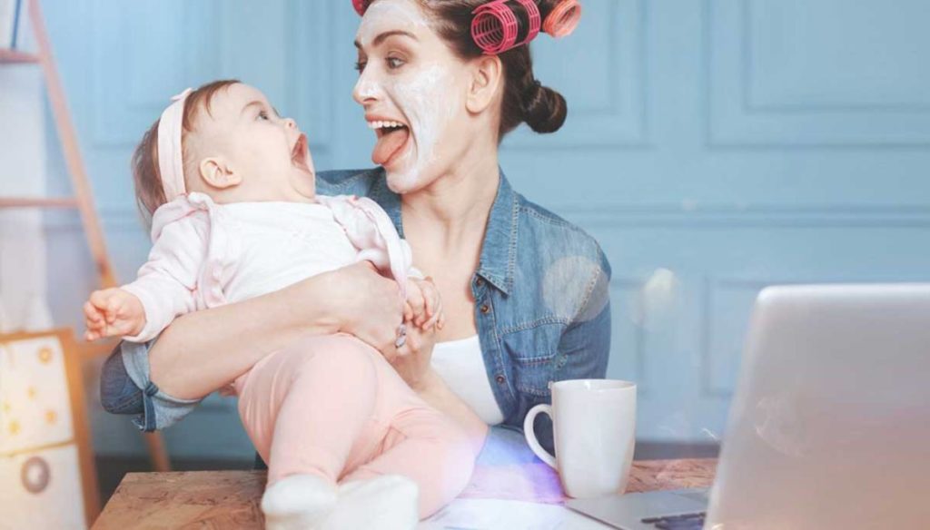 Multitasking mothers: the 10 "superpowers" of women when they become mothers