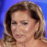 Romina Power against vaccines, but her daughter silences her