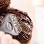 She wants to get blonde, but her scalp burns. How to defend yourself from the dangers of the hairdresser