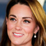 Kate Middleton as Diana: perfect with children and in look