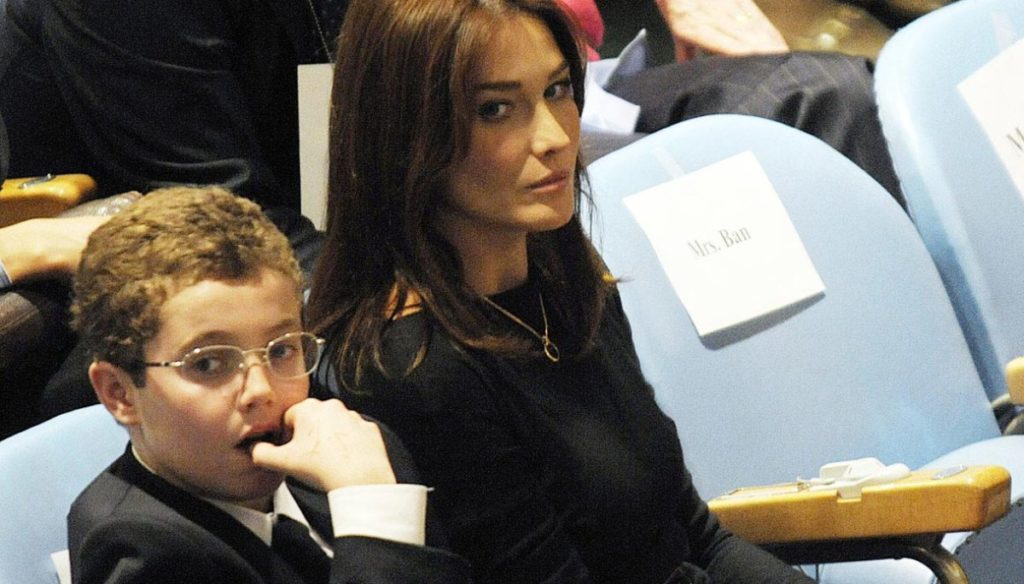 Carla Bruni, fear for her son