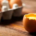 Eggs, how to avoid salmonella risk and toxicity
