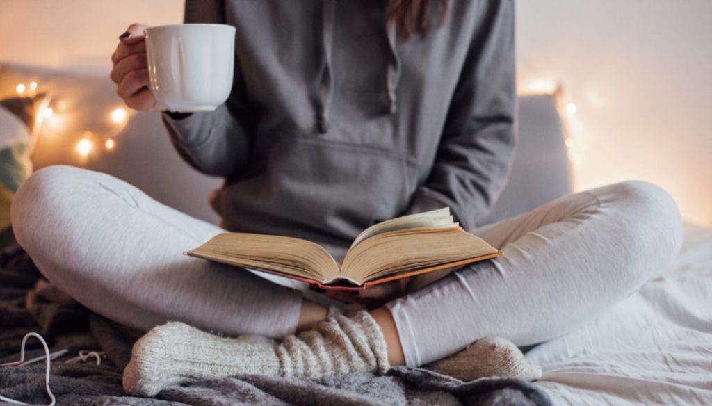 5 reasons why reading is a powerful stress reliever