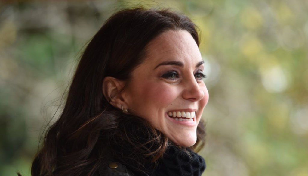 Kate Middleton is back: visit to the forest school in a thermal jacket and boots