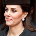 Kate Middleton, the prophecy: the royal baby was born on Monday and is male