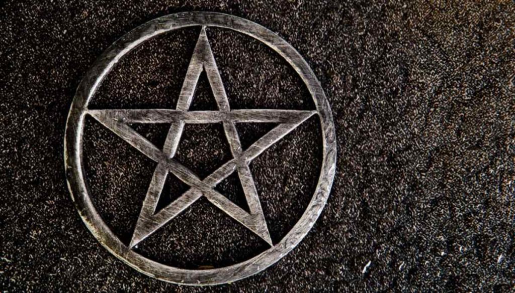 Wicca: what is a pentacle?