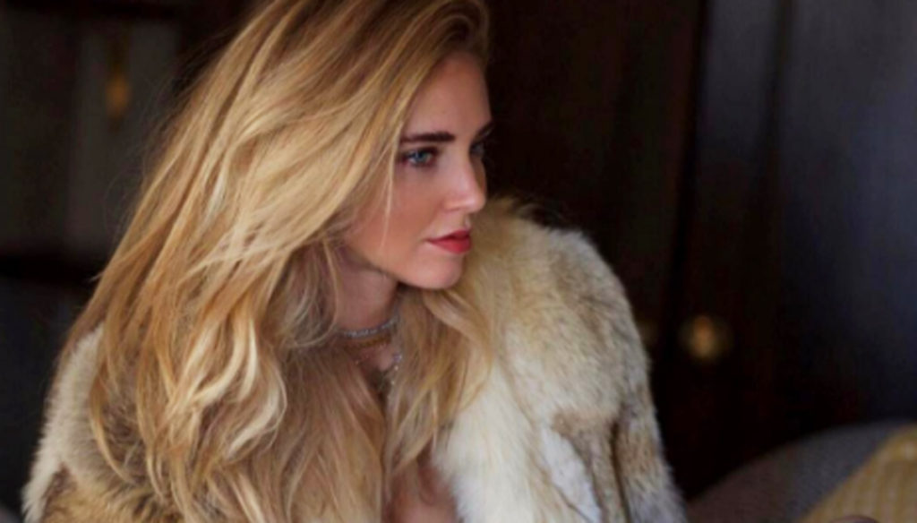 Chiara Ferragni naked and in fur. Avalanches of criticism on social media