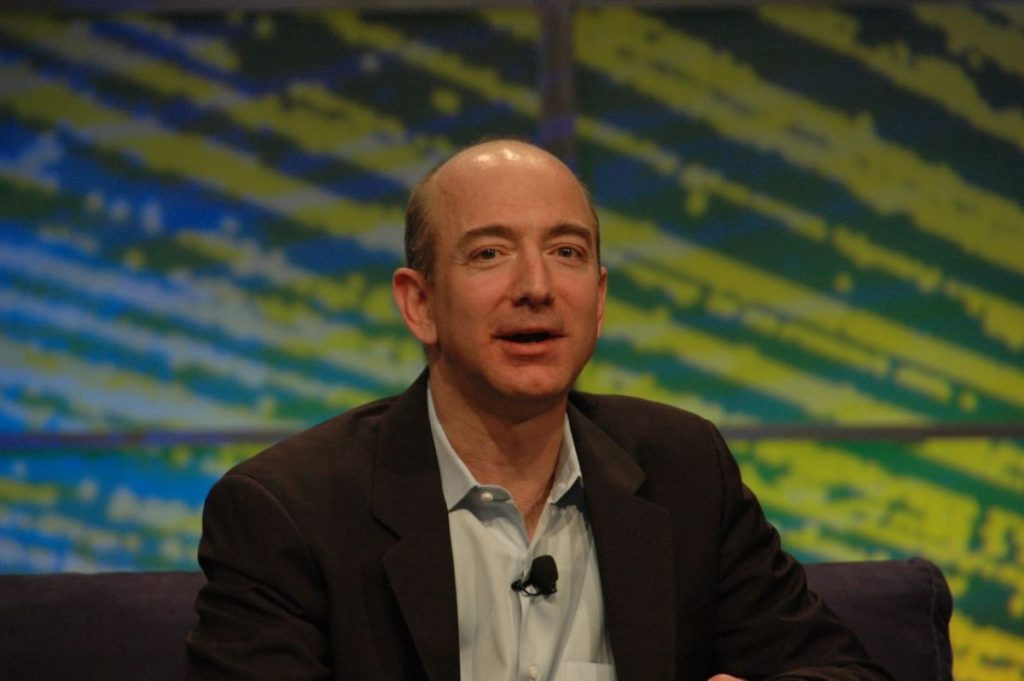 Jeff Bezos, entrepreneur: biography and curiosities