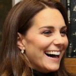 Kate Middleton pregnant: tummy in sight and driving wild