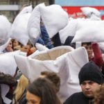 When and how to participate in the pillow battle in Milan