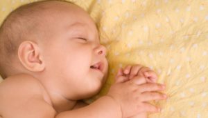 What is the link between teething and sleep disturbances?