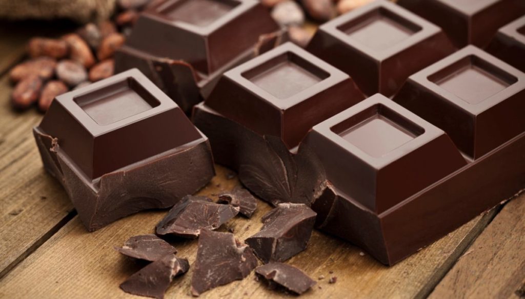 chocolate-lowers-blood-pressure-and-makes-you-live-longer-tips-for