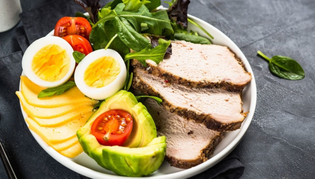 Ketogenic diet: keep cholesterol and triglycerides at bay