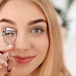 How to curl eyelashes with eyelash curler, how do you use it?