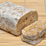 The tempeh. The "vegetable meat" rich in good fats that helps you fight cholesterol