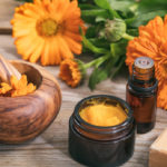 How to use calendula oil for wrinkles and hair