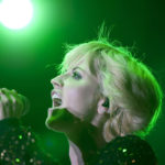 Dolores O’Riordan, single voice, poised between successes and tragedies