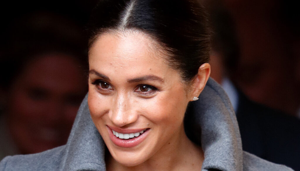 Meghan Markle, the 331 euro maternity look is perfect for her