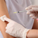 Covid-19, how to protect the maximum number of people with vaccination