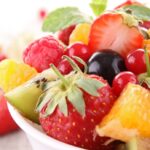 Is it better to eat fruit before or after a meal?