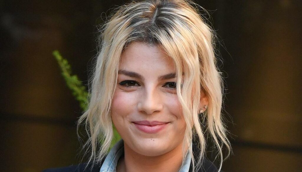 Emma Marrone turns her birthday and gives herself a Best of: the best wishes