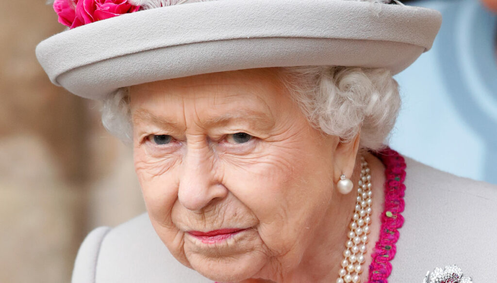Queen Elizabeth, a rose for Philip's 100th anniversary: ​​the saddest day