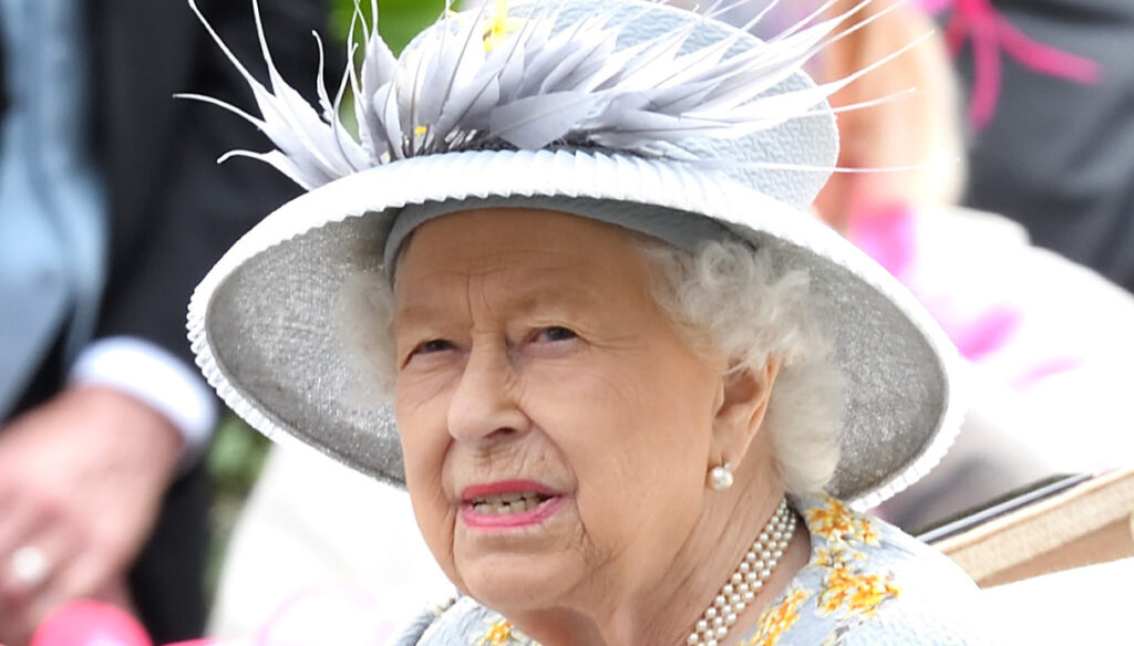Queen Elizabeth, divorce in the Royal Family. And she gives up on Royal Ascot