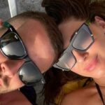 Anna Tatangelo in bikini with Livio Cori: the couple photo on Instagram