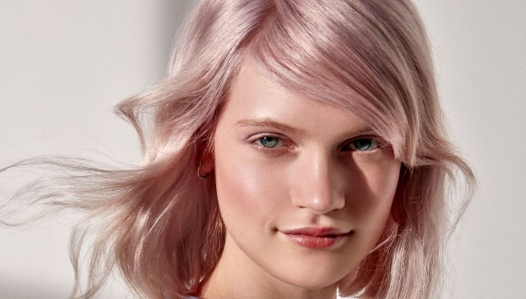 light pastel pink hair girl