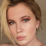 Ireland Baldwin in defense of dad Alec: "I know you and I love you"