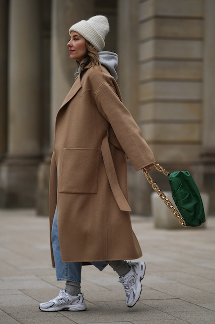 How to wear the camel coat in the fall