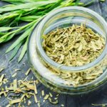 Tarragon: properties, benefits and use in the kitchen