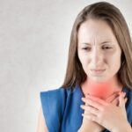 Plaques in the throat: symptoms, causes and remedies