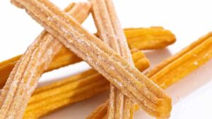 Hot, crunchy, delicious: Spanish churros are ready in 10 minutes