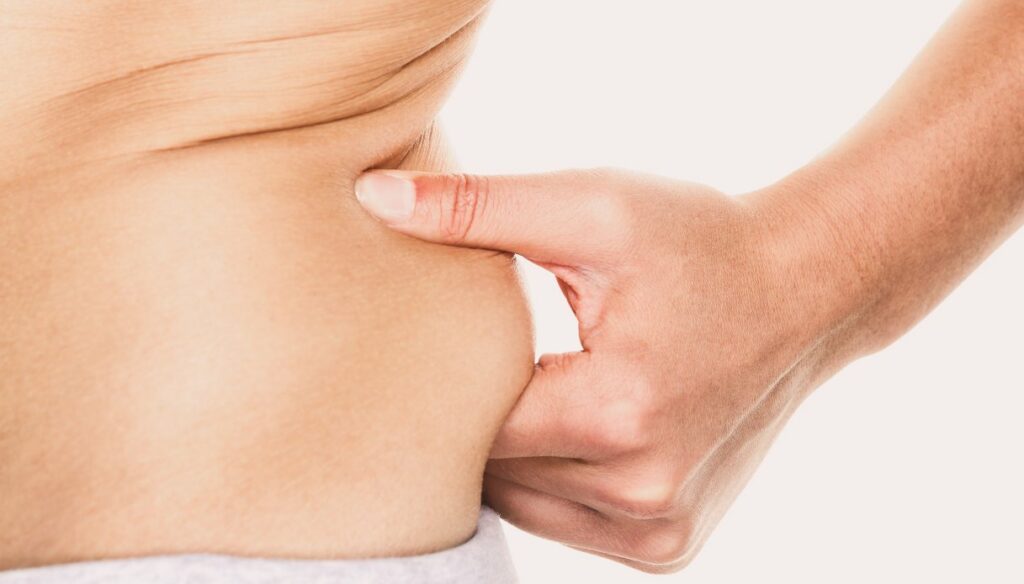 How to get rid of love handles