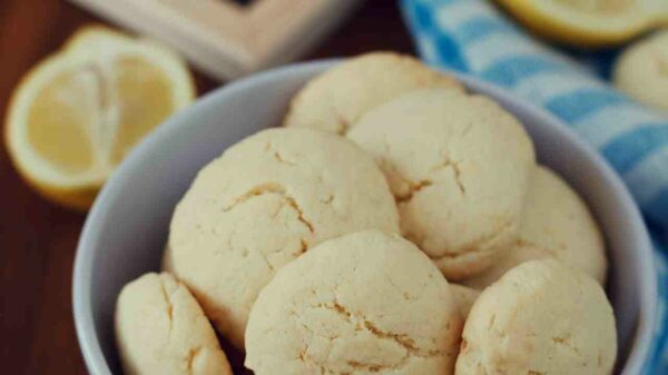 Small, greedy, fragrant: these lemon biscuits beat them all