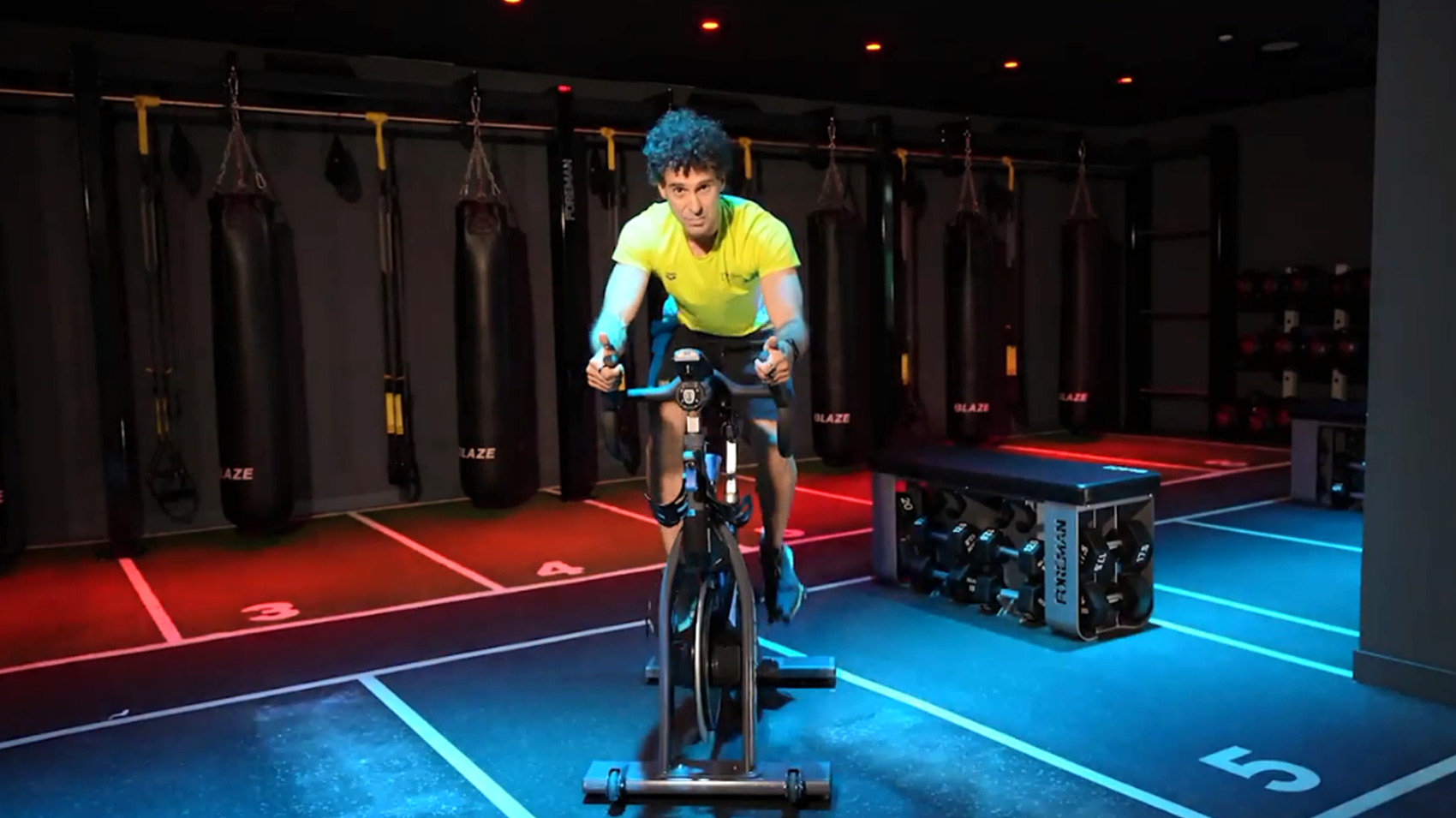 Indoor cycling: tips for effective and safe training - Video