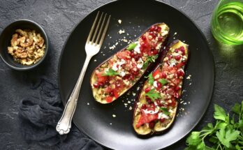 Eggplant: properties, benefits, how to cook it and the best recipes