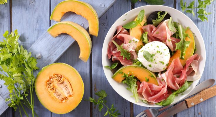 Melon: properties, benefits and the best recipes