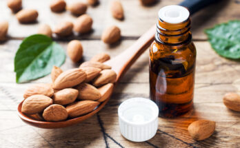Sweet almond oil: properties, uses, benefits and which one to buy