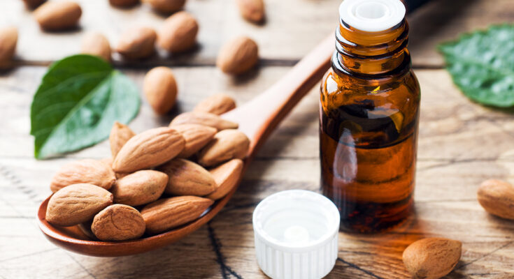 Sweet almond oil: properties, uses, benefits and which one to buy
