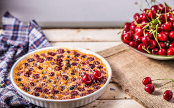 Cherry clafoutis: the recipe for a delicate French dessert
