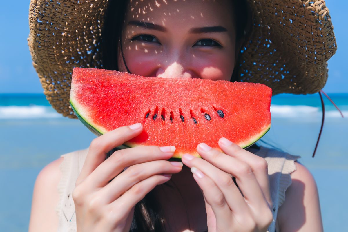 Does watermelon make you fat?  The truth between calories and diet