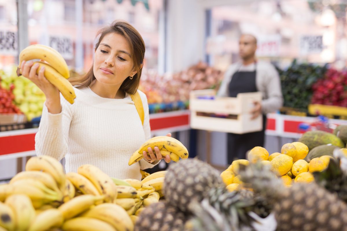 Are bananas fattening?  Find out the calories and how many to eat on a diet